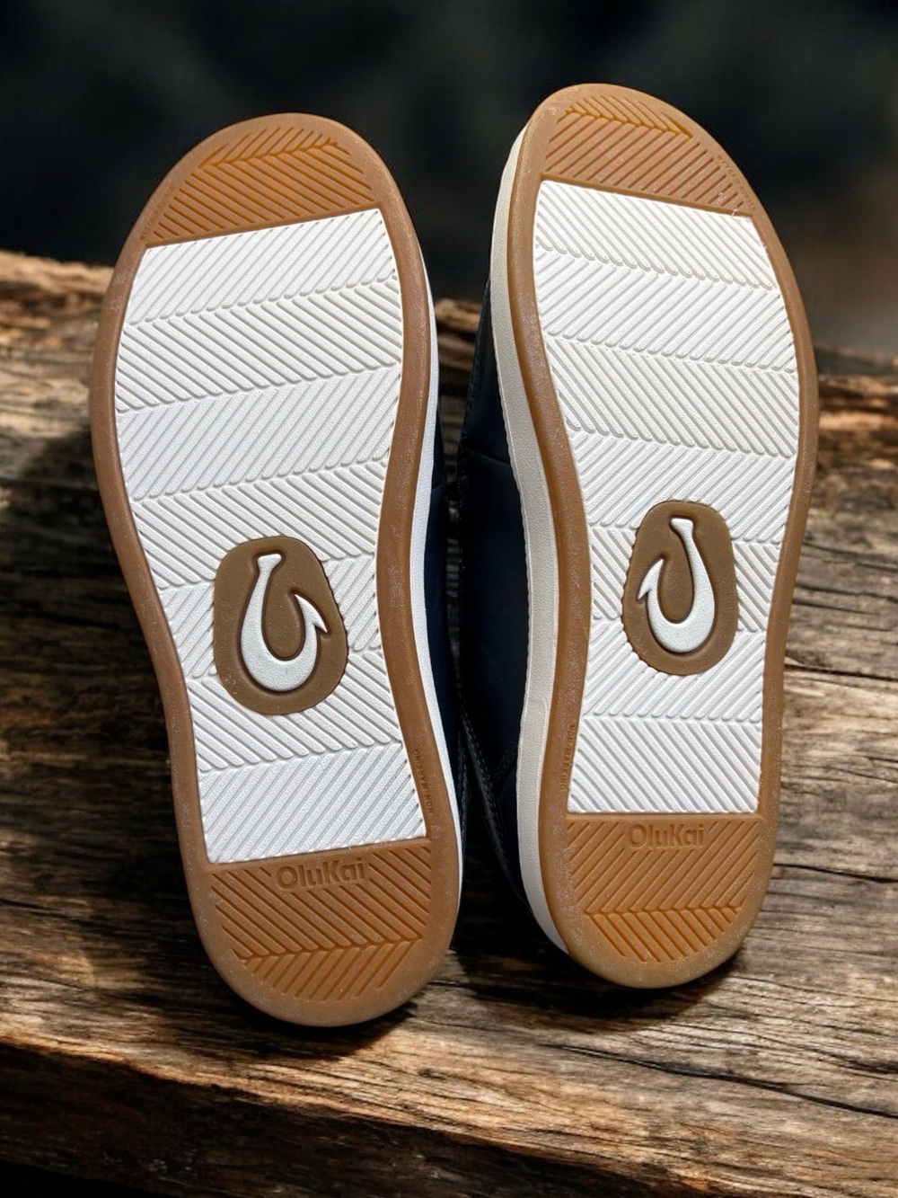 OluKai Kākaha Nia Men’s Navy Blue Leather Slip-On Shoes - Picture 4 of 16